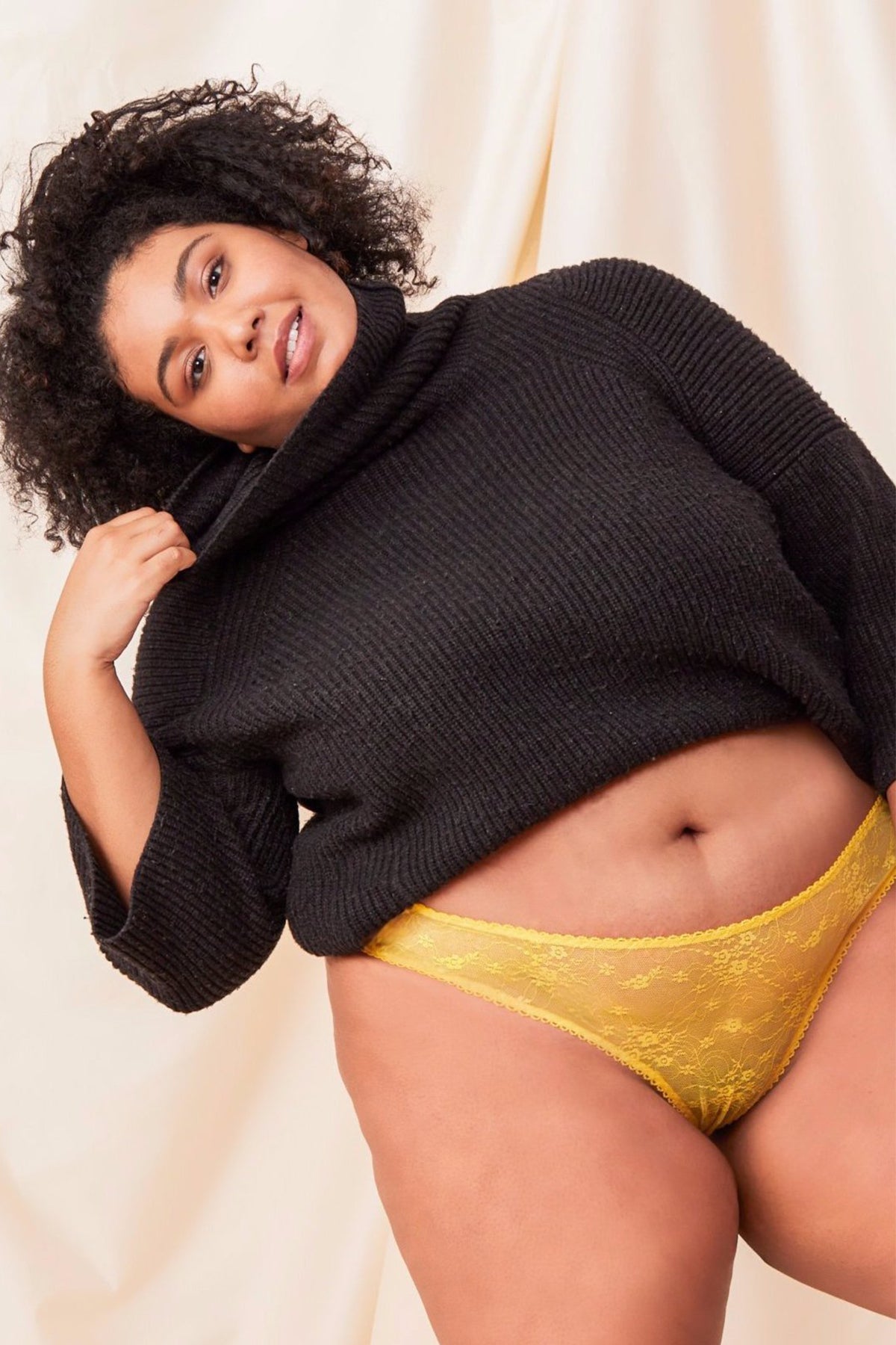 Essential Lace Thong